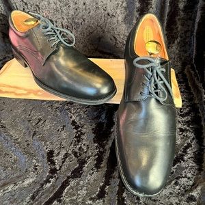 Johnston & Murphy Black Leather Oxfords, 11